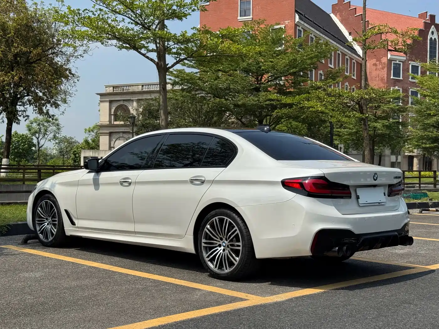 BMW 5 Series 2018 Facelift 530Li Exclusive M Sport Package фото 6