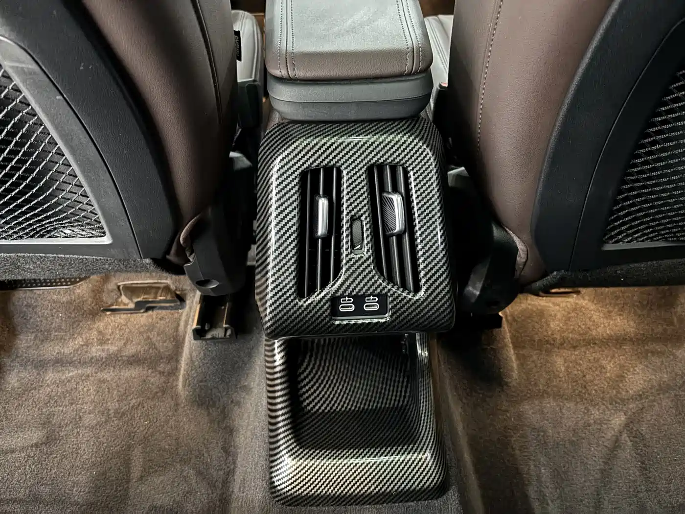 BMW X1 2024 xDrive25Li X Design Package фото 23