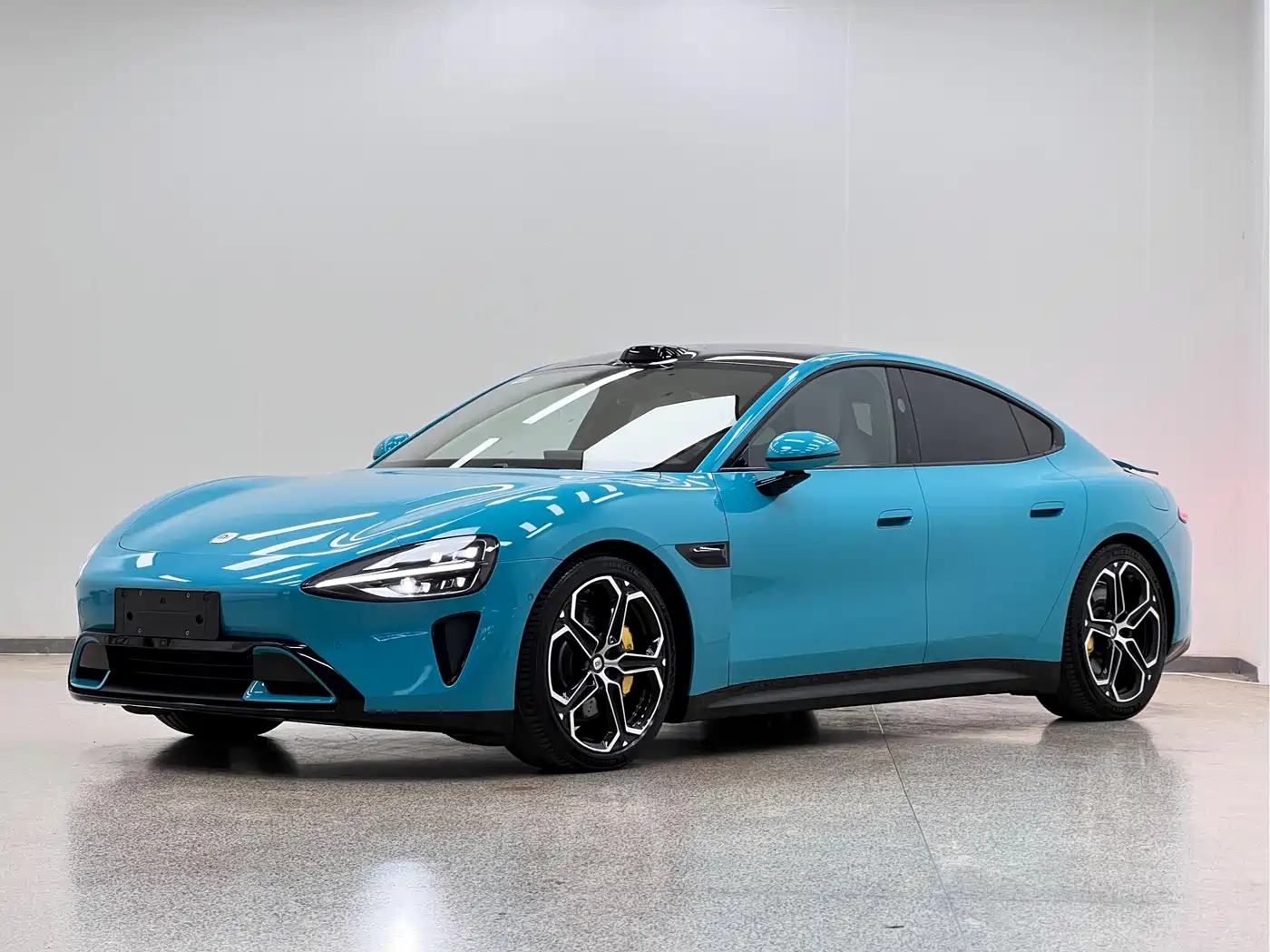 XIAOMI CAR XIAOMI SU7