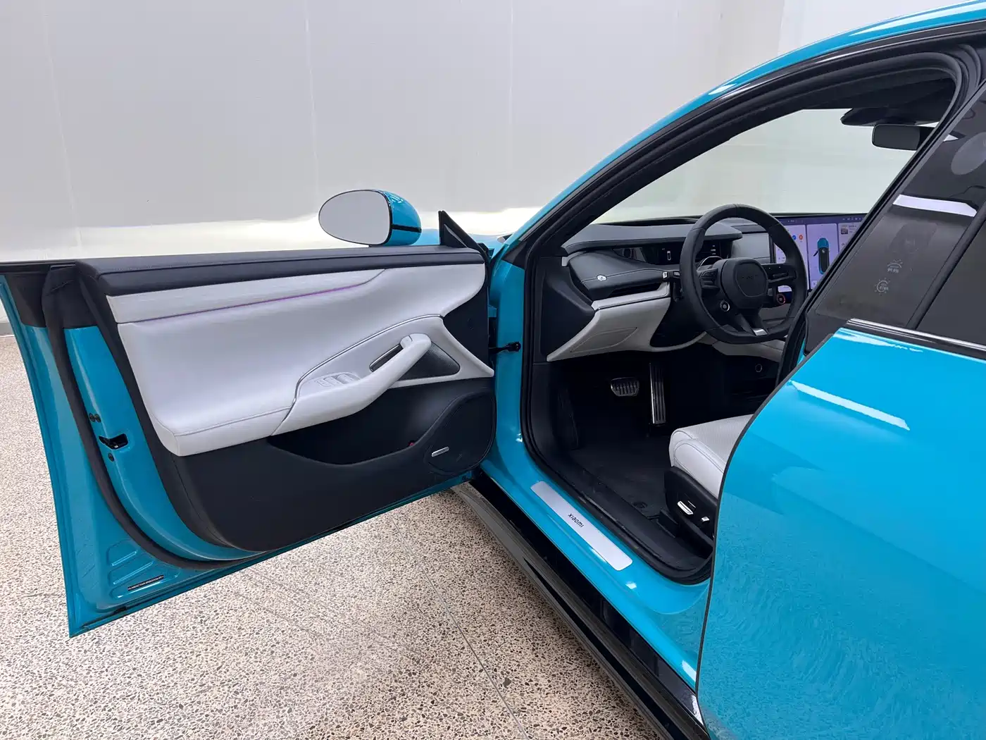 XIAOMI CAR XIAOMI SU7