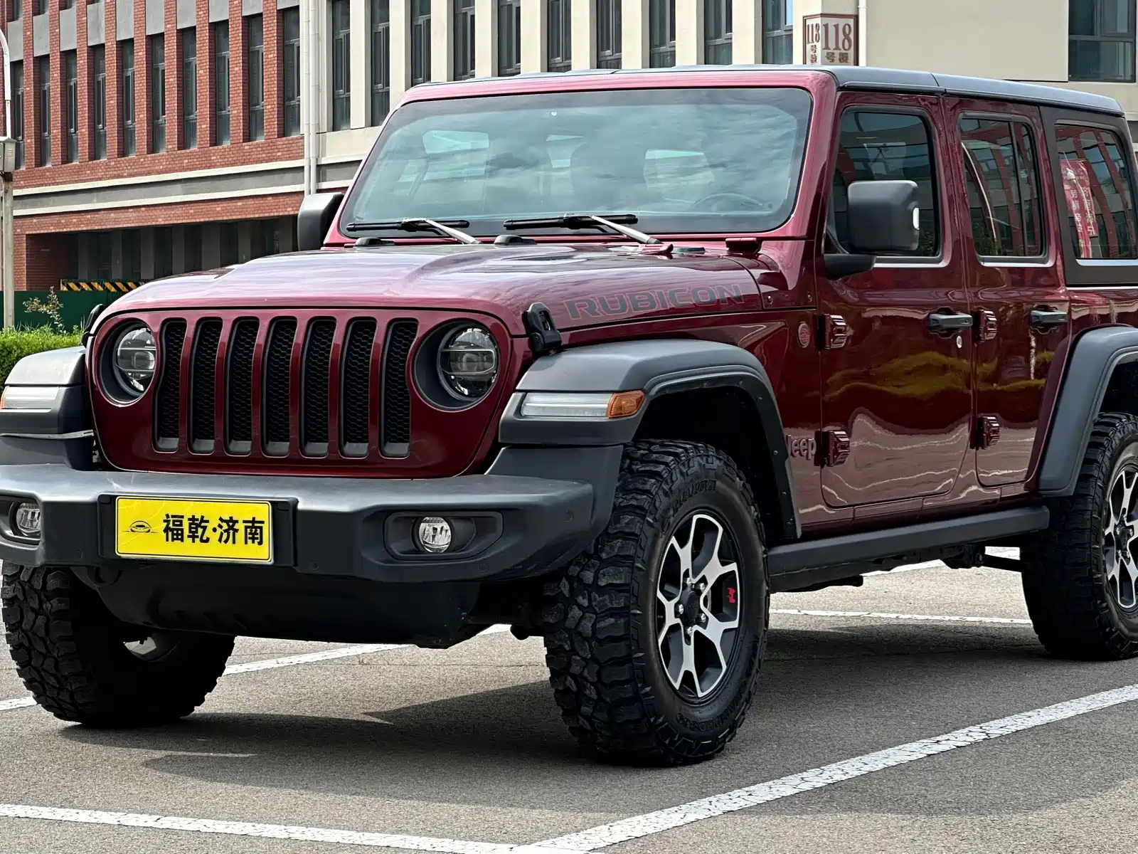Фото 1 - Jeep Wrangler