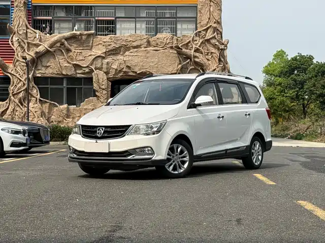 BAOJUN 730