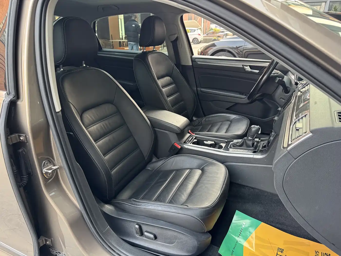 Volkswagen Passat 2017 330TSI DSG Prestige фото 18