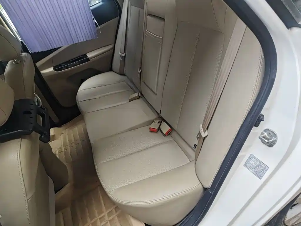 Changan Eado 2014 2014 1.6L Manual Luxury
