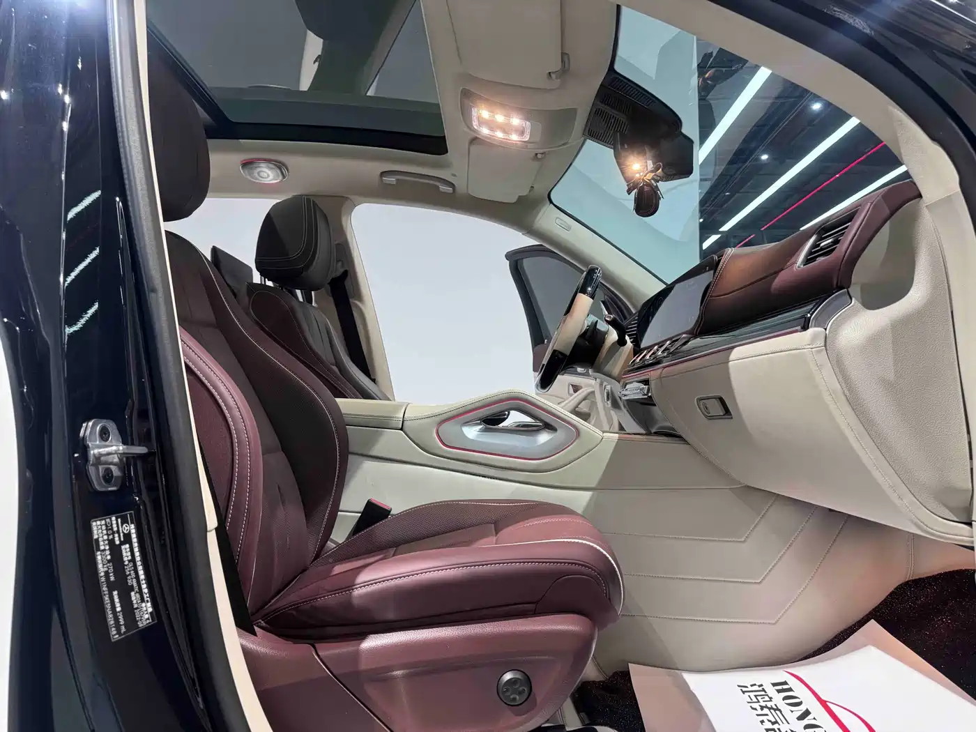Mercedes-Benz GLS 2022 Second Facelift GLS 450 4MATIC Fashion фото 12