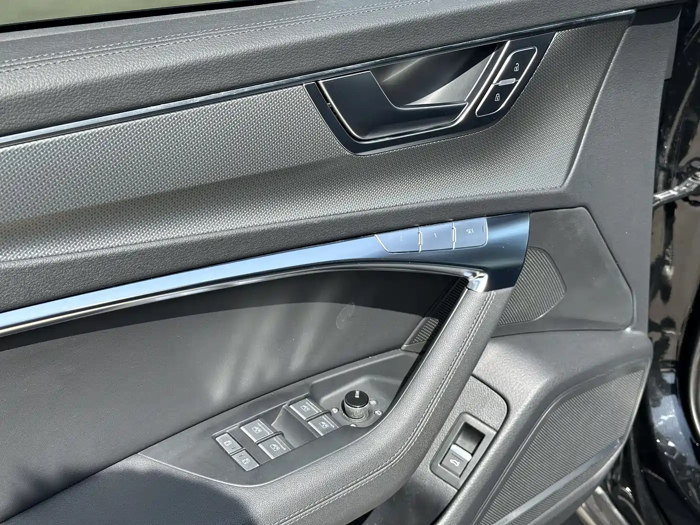 Audi A6 (Import) 2022 allroad quattro Explorer 55 TFSI Premium Off-road фото 9