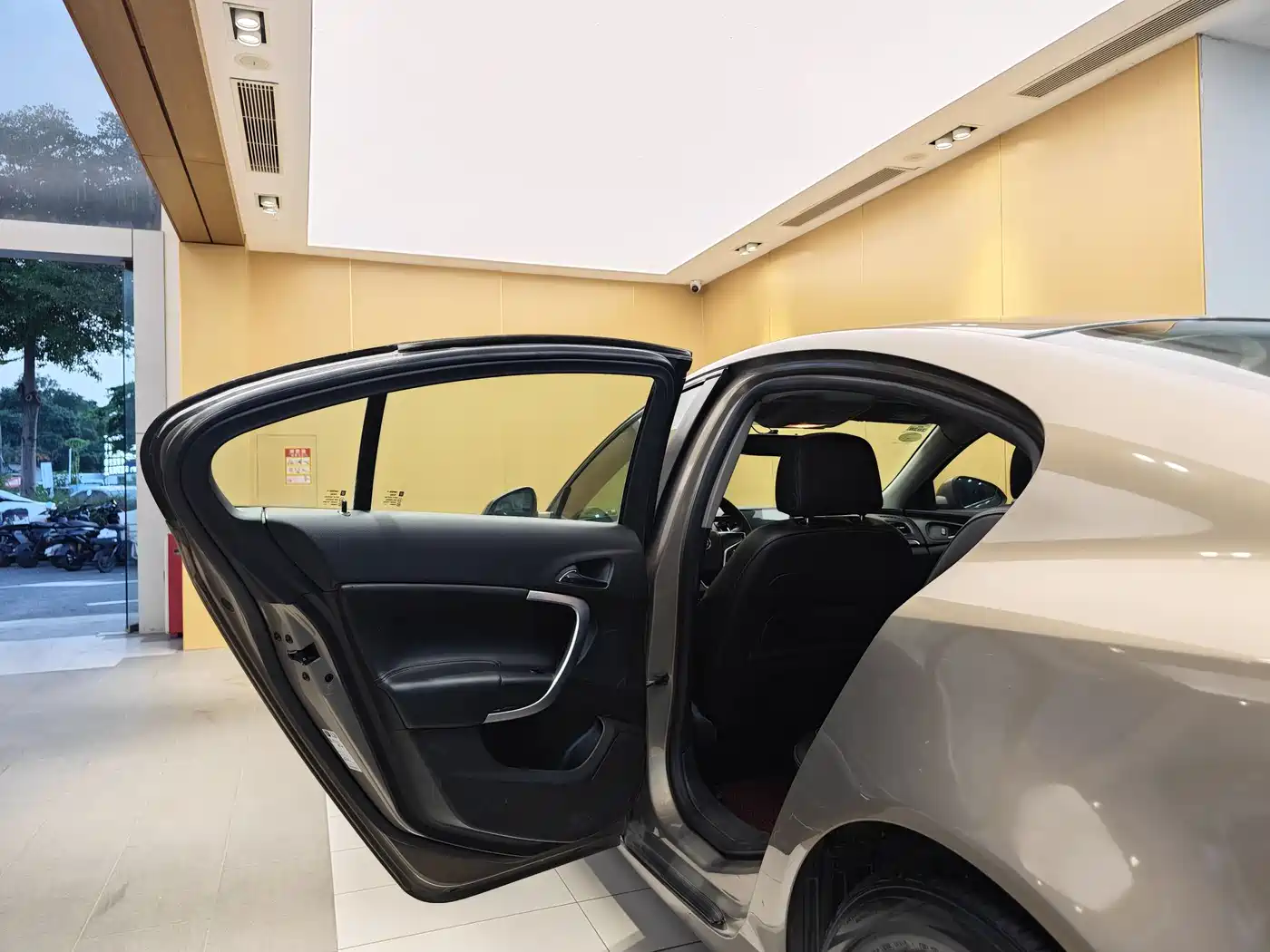 Buick Regal 2015 1.6T Leading Tech Edition фото 21