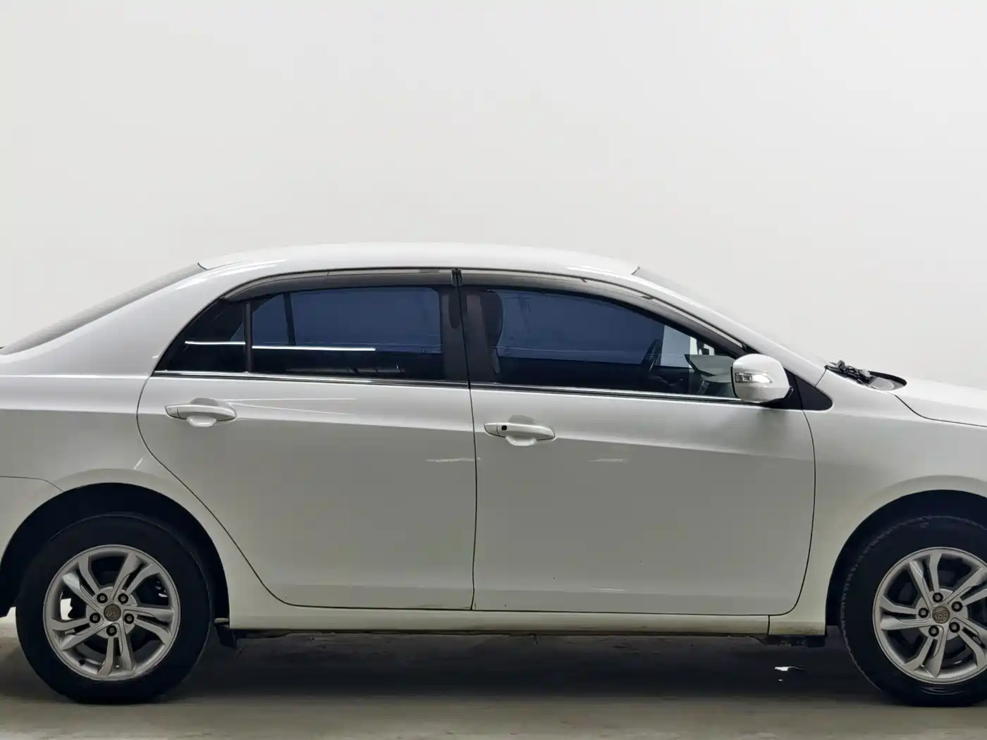 BYD Surui 2014 2015 1.5L Manual Comfort Model