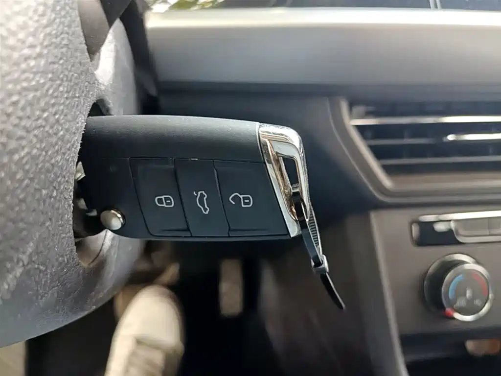 Volkswagen Lavida 2022 280TSI DSG Comfort Edition фото 9