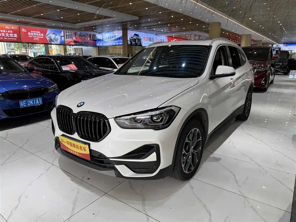 BMW X1 2022 sDrive25Li Leading