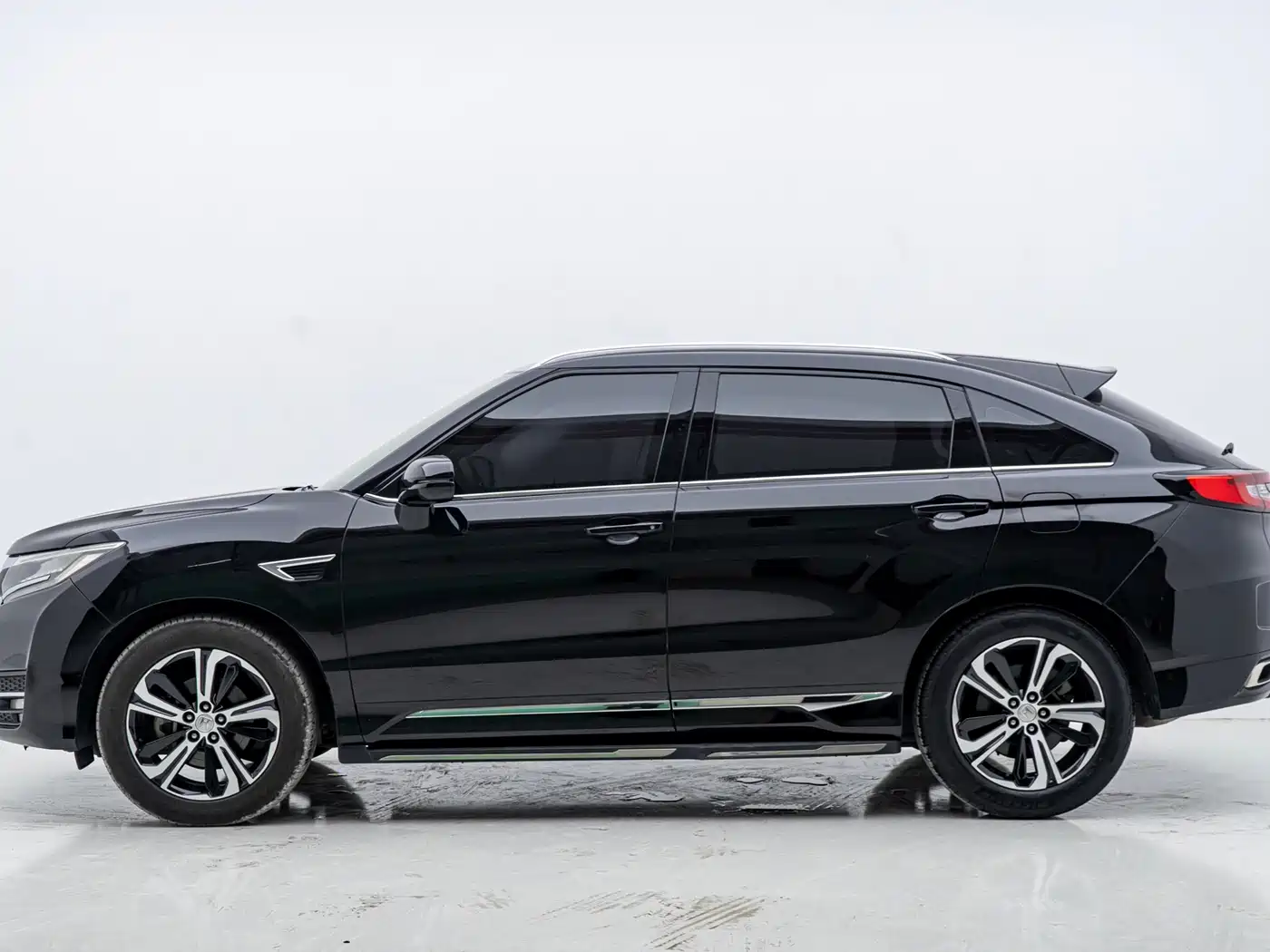 Honda UR-V 2017 2017 370TURBO 2WD Premium Edition China V