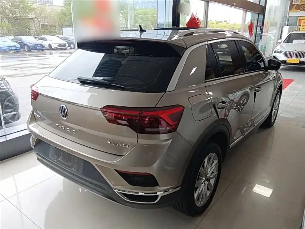 Volkswagen T-ROC 2020 230TSI DSG 2WD Progressive фото 7