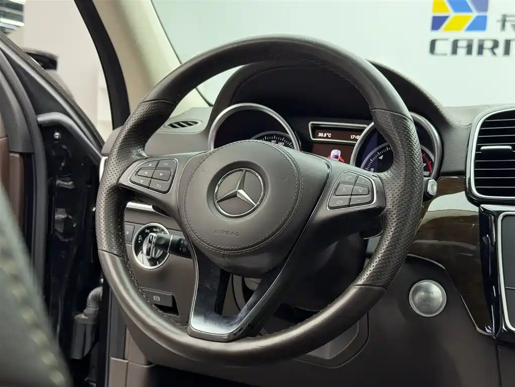 Mercedes-Benz GLS 2017 GLS 400 4MATIC Dynamic фото 11