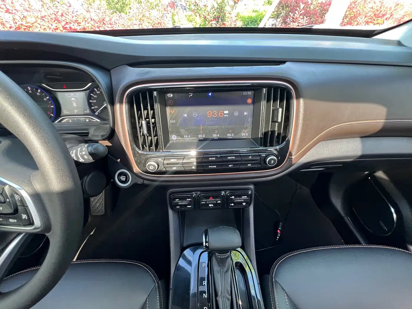 GAC Trumpchi Trumpchi GS3 2017 Model 200T Automatic Luxury Edition фото 14