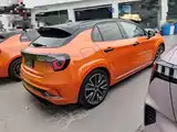 Фото 7 - Lynk & Co 02 Hatchback