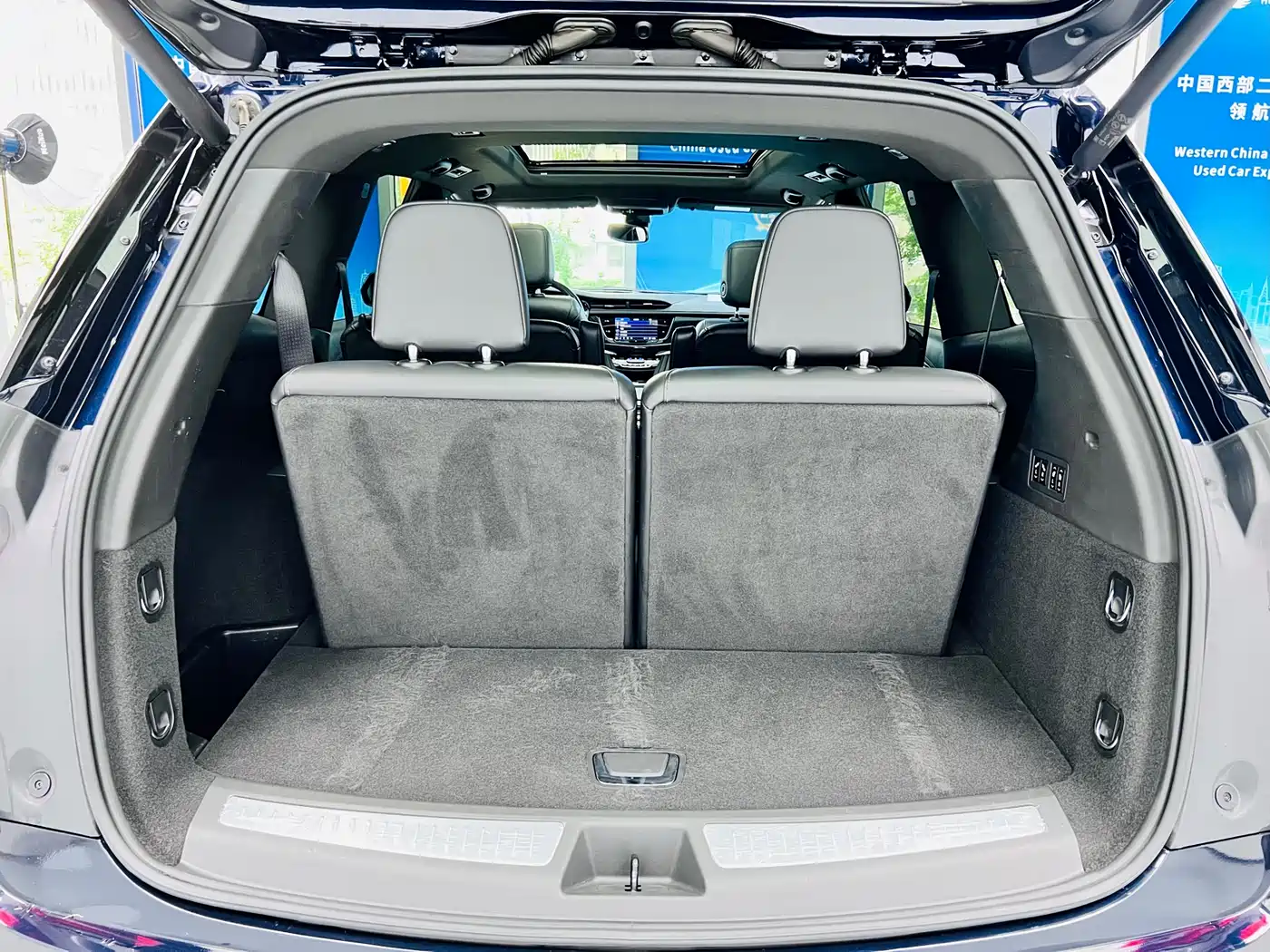 Cadillac XT6 2021 2.0T 6-seater 4WD Luxury фото 24