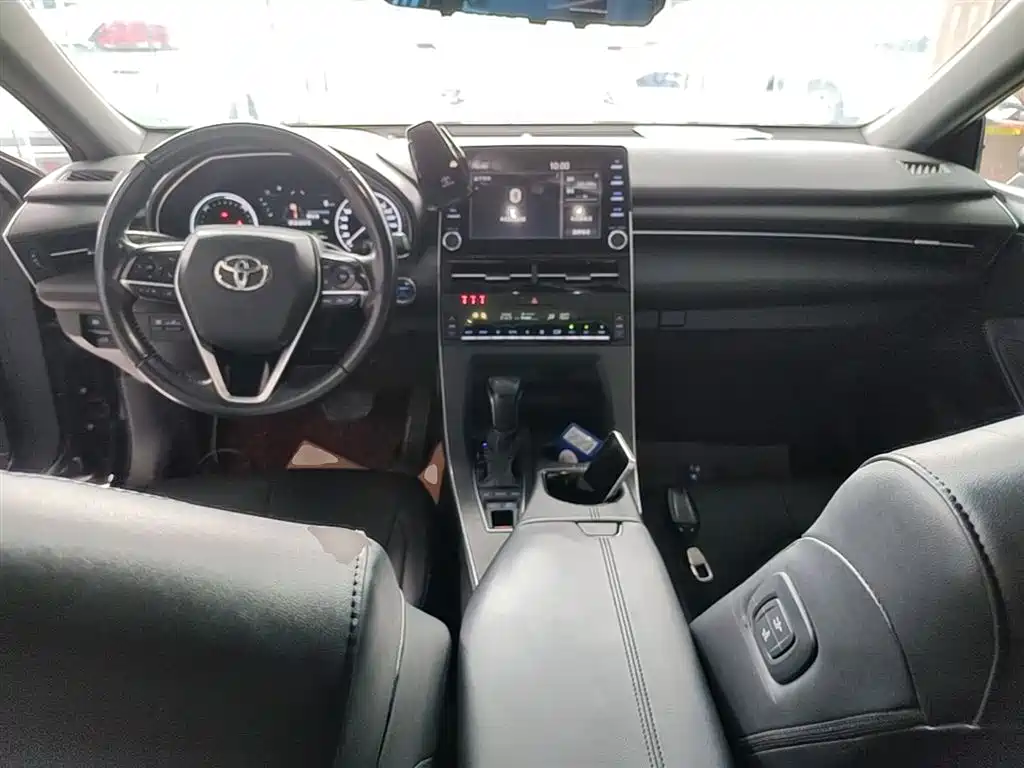 Toyota Avalon 2019 Hybrid 2.5L Luxury Edition China VI фото 10