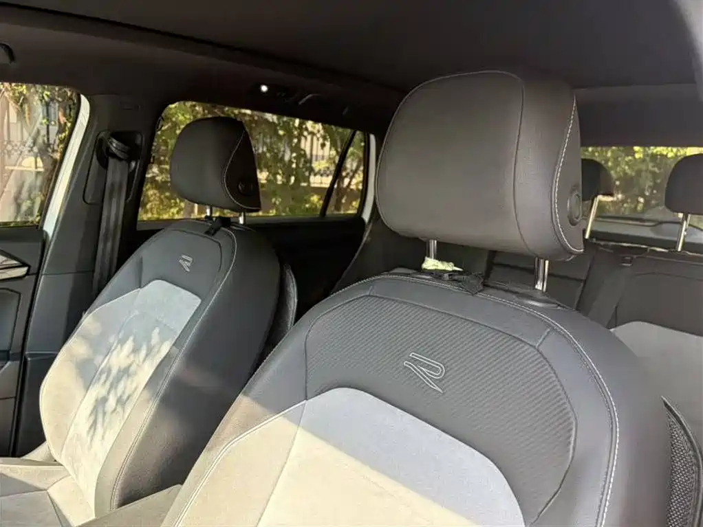 Volkswagen Tayron 2022 380TSI 4WD R-Line Smart Connect Edition фото 4