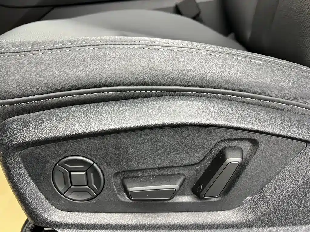 Audi Q7 2025 2024 55 TFSI quattro S line Sport