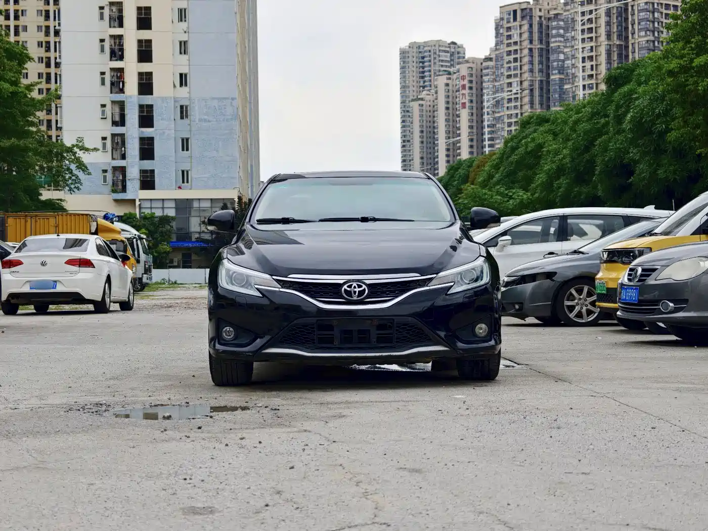 Toyota Reiz 2013 2.5V Premium Edition фото 2