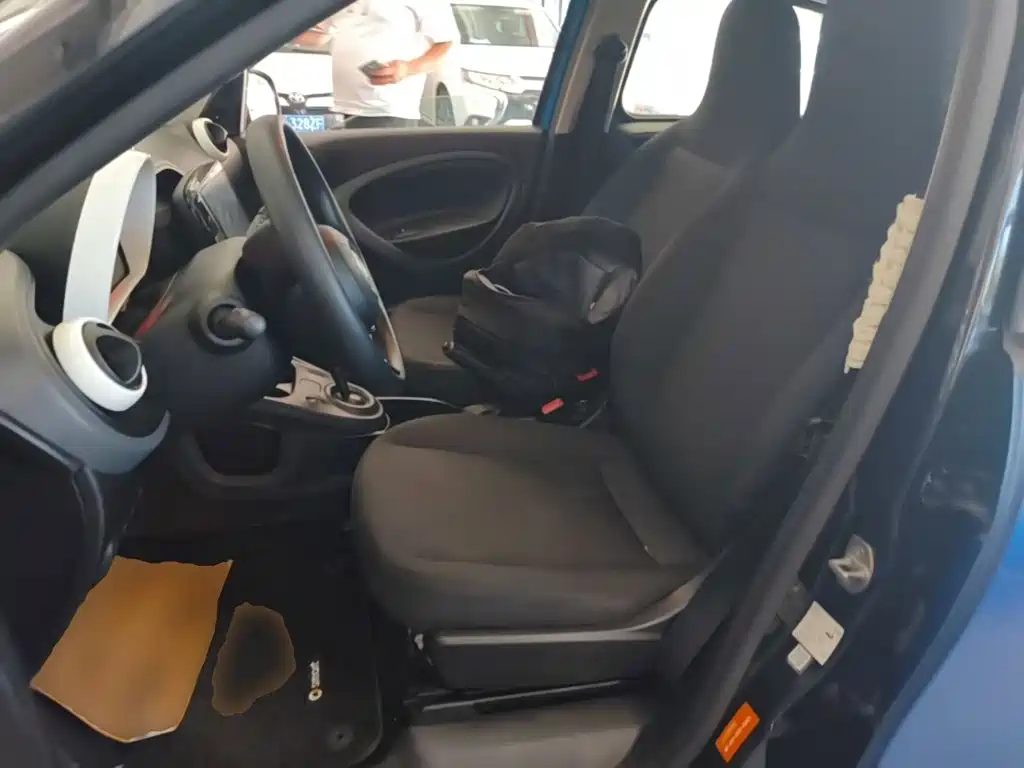 smart forfour 2016 2016 1.0L 52kW Agile Edition