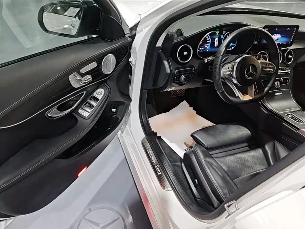 Mercedes-Benz C-Class 2021 C 260 L Sport Starry Exclusive Edition фото 16