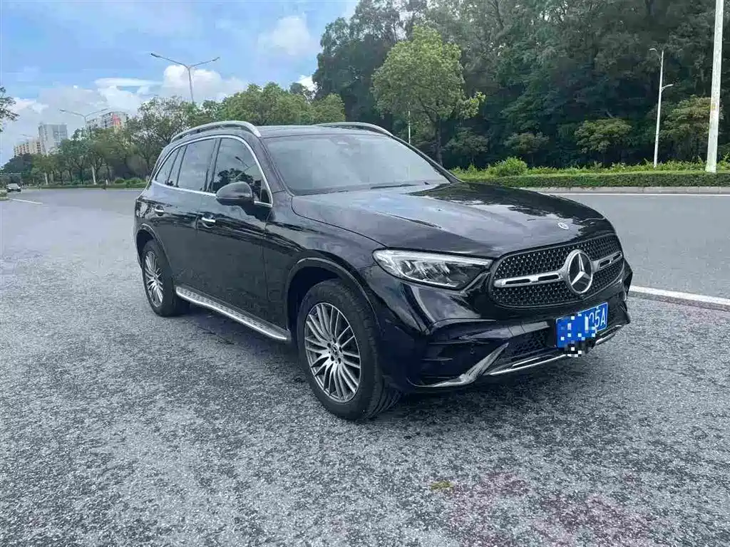 Mercedes-Benz GLC 2024 GLC 300 L 4MATIC Dynamic 5-seater фото 2