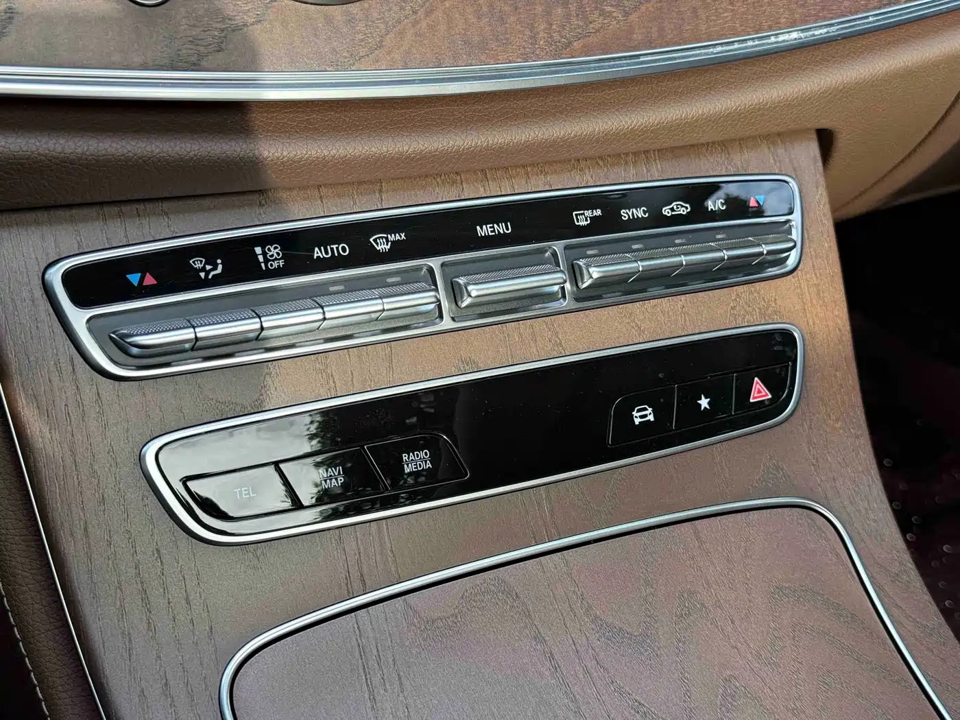 Mercedes-Benz E-Class 2021 Facelift E 300 L Sport Fashion фото 20