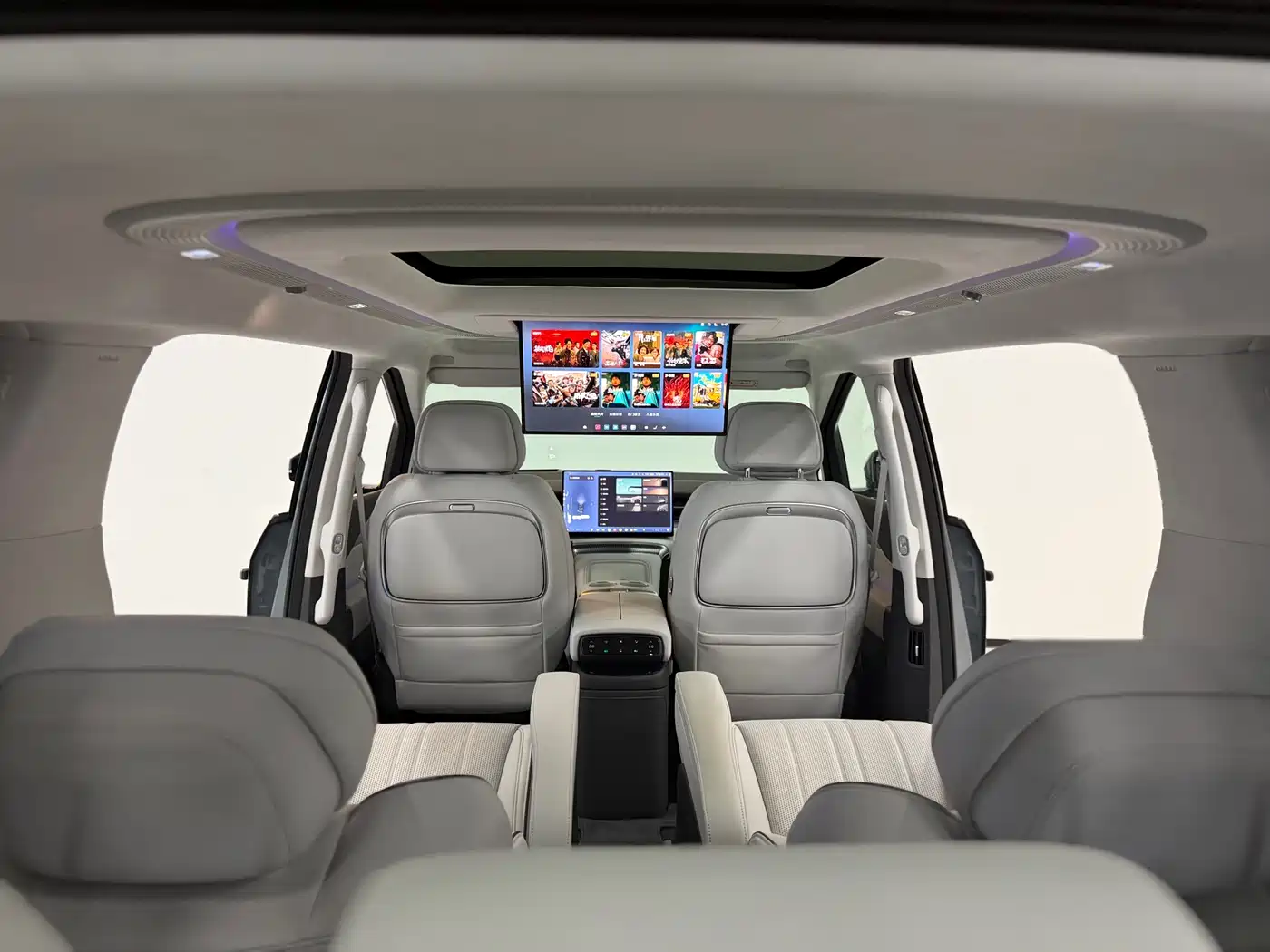 XPeng X9 2025 Extended Range Edition фото 10