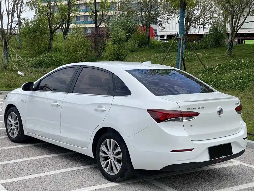 Buick Excelle 2018 18T Automatic Flagship фото 3