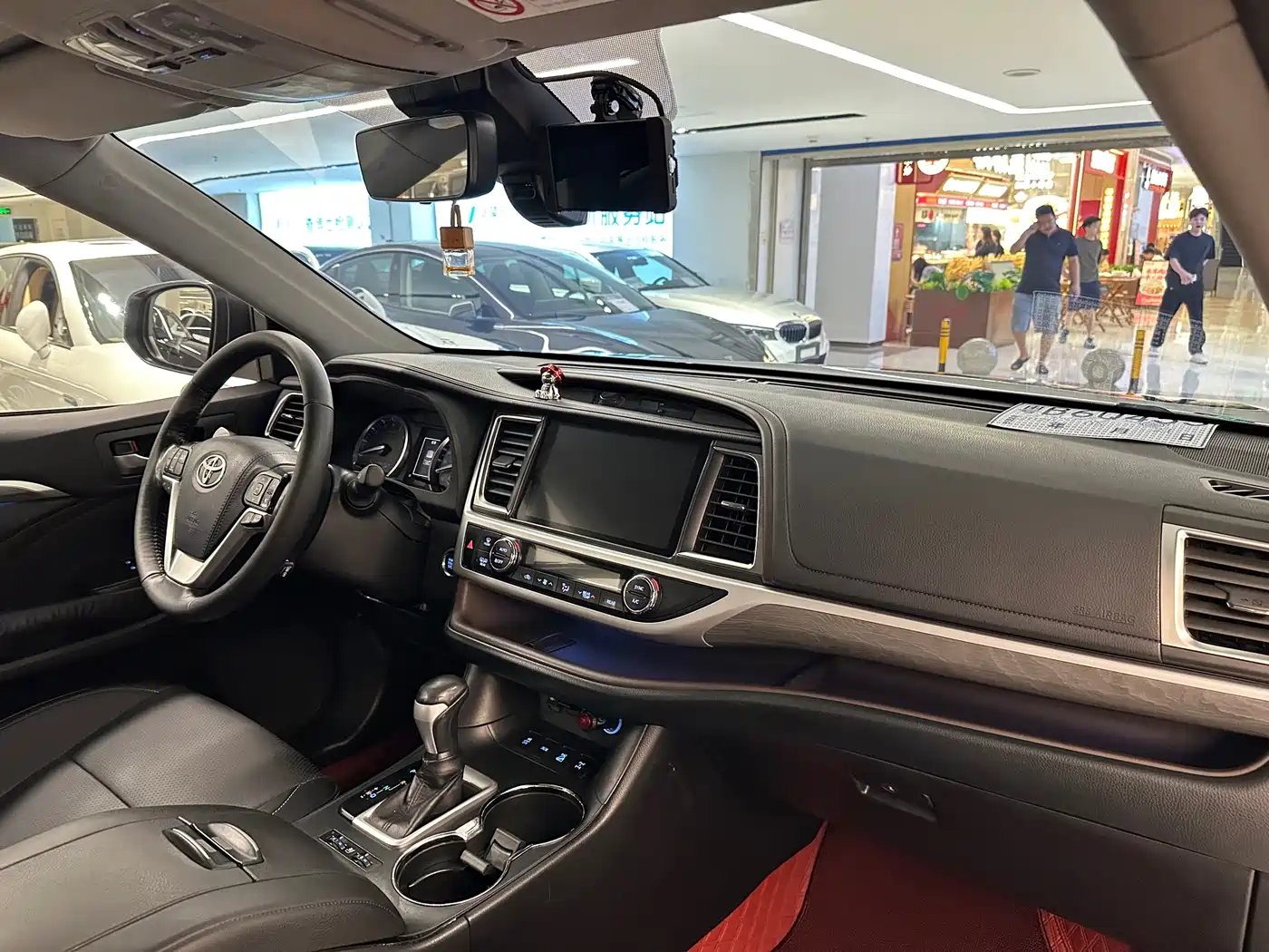 Toyota Highlander 2018 2.0T 4WD Ultimate 7-seater (China V) фото 12
