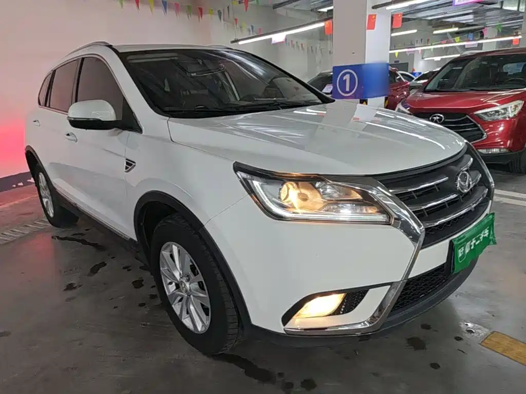 BAIC Huansu S6 2017 2016 1.5T CVT Fun Edition