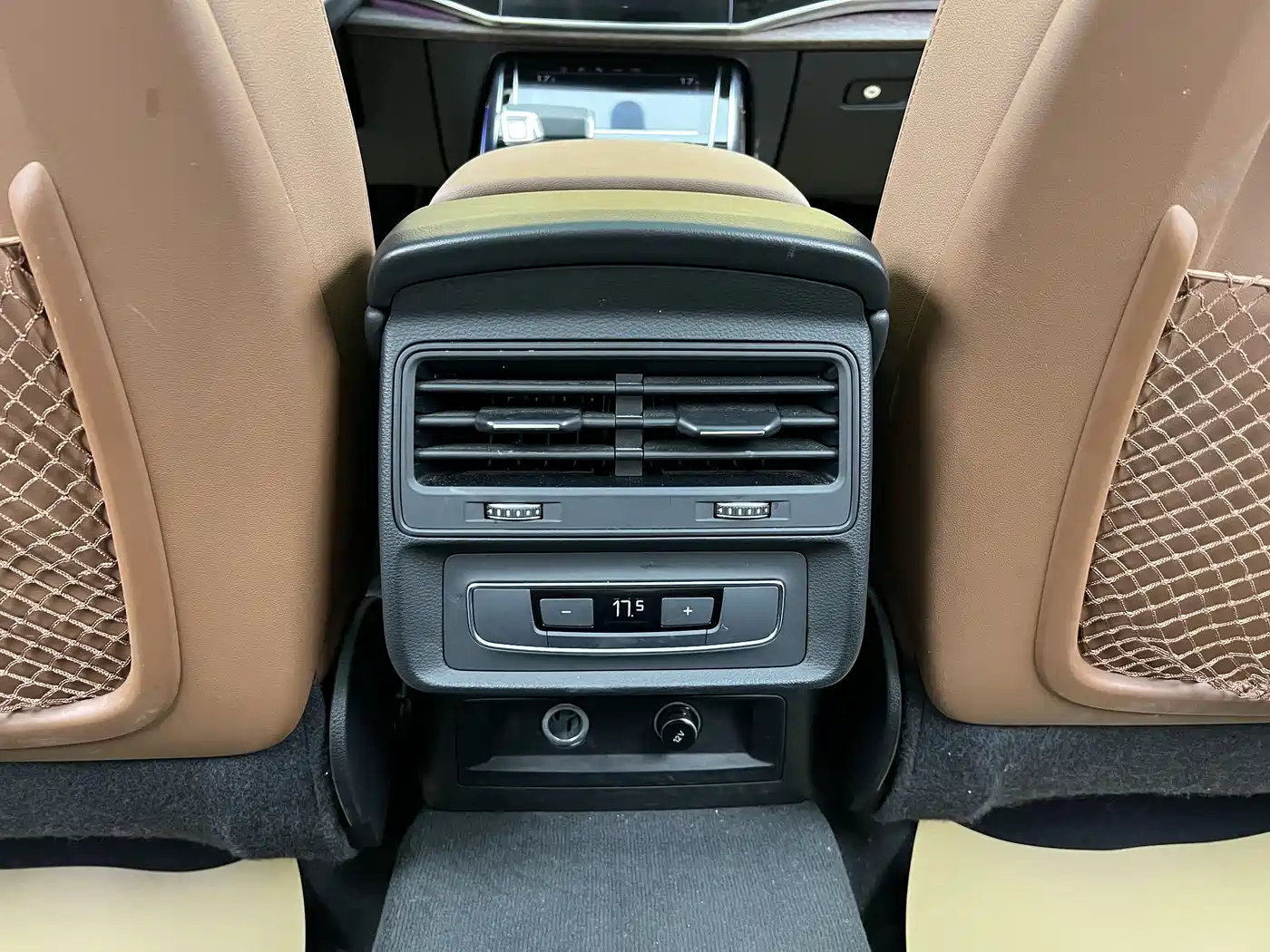 Audi Q7 2023 45 TFSI quattro S line Sport фото 28