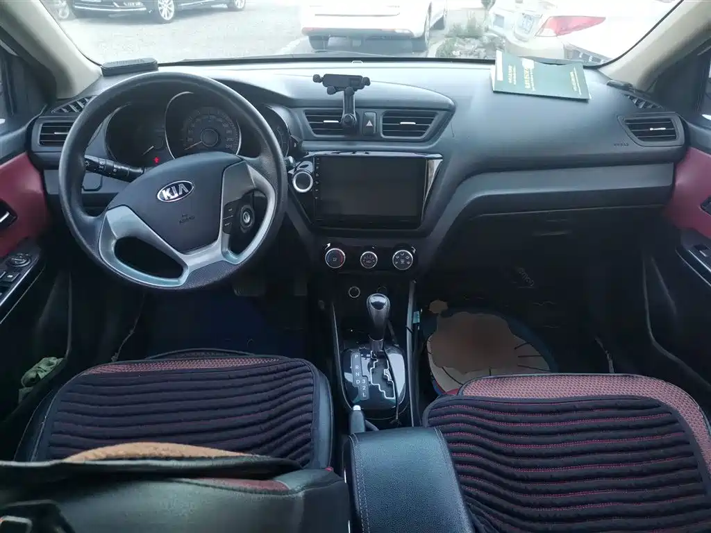 Kia K2 2015 Hatchback 1.4L AT GLS Cool Edition фото 5