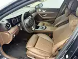 Photo 5 - Mercedes-Benz E-Class