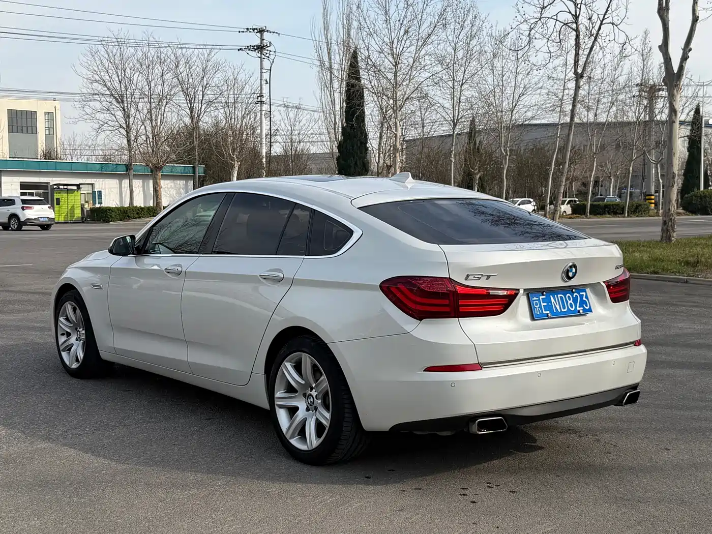 BMW 5 Series GT 2017 528i Leading Model фото 3