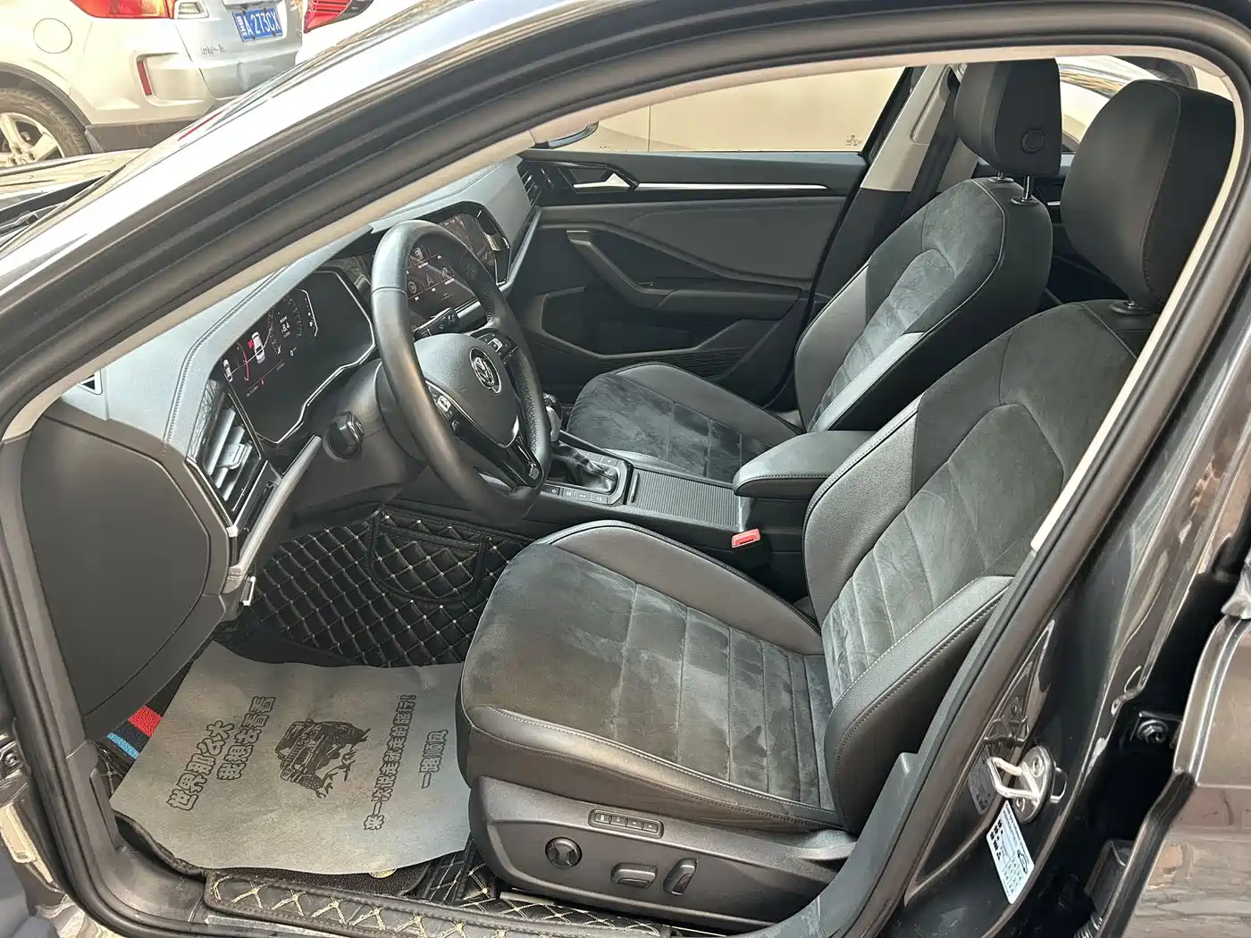 Volkswagen Sagitar 2022 280TSI DSG Surpassing Edition фото 11