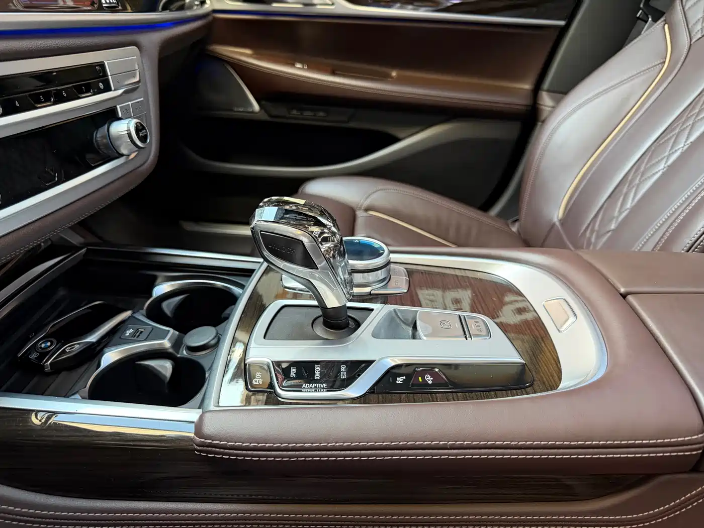 BMW 7 Series, миниатюра 10
