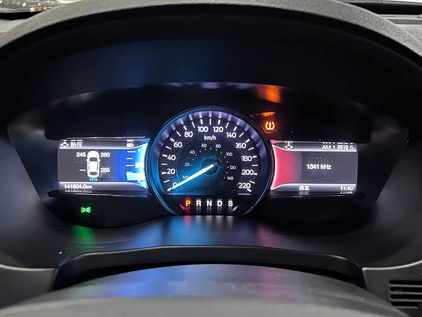 Ford Explorer (Import) 2018 2.3T Elite Edition фото 9