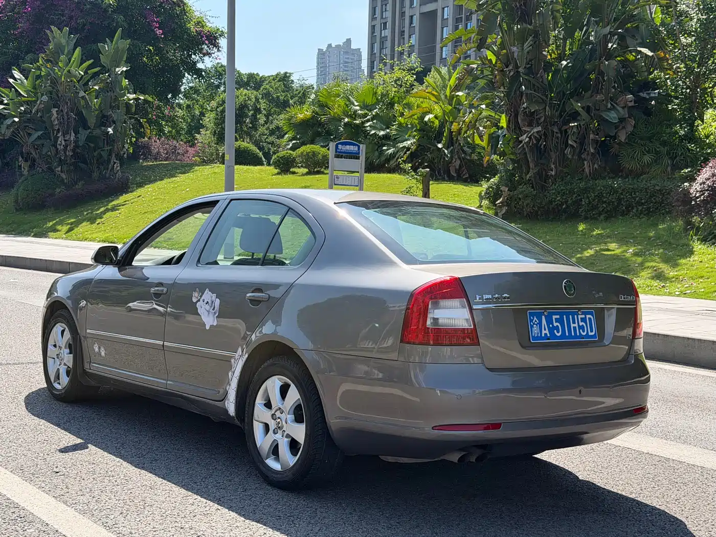 Škoda Octavia 2010 1.4TSI DSG Elegance фото 9