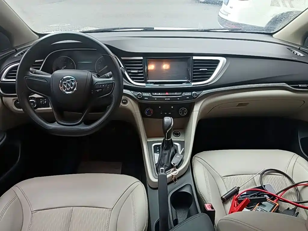 Фото 10 - Buick Excelle