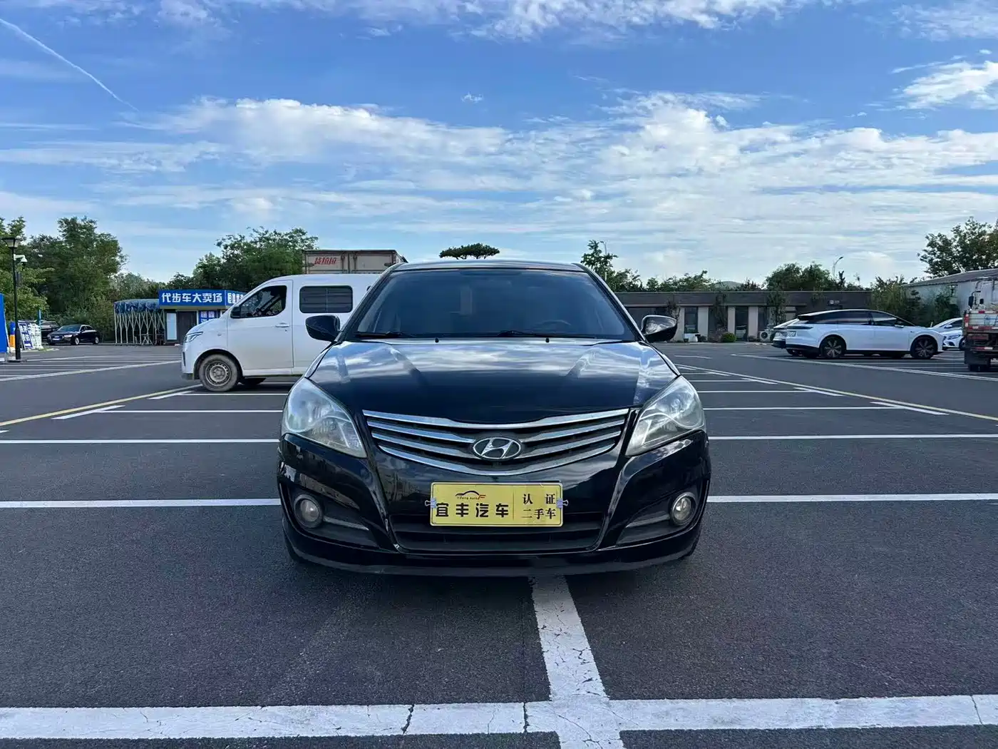 Hyundai Elantra 2011 1.6L Manual Luxury фото 2