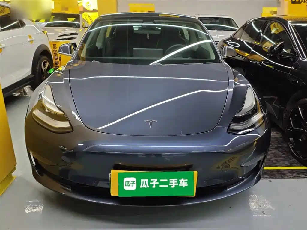 TESLA MODEL 3 (IMPORTED)