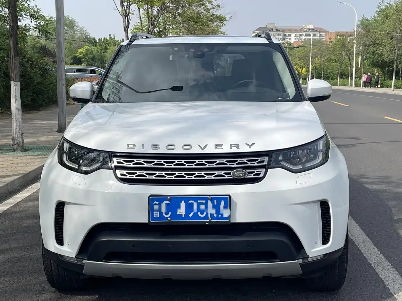 Land Rover Discovery 2017 3.0 SC V6 HSE фото 2
