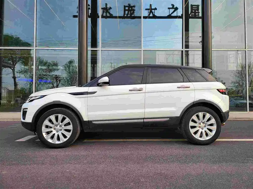 Land Rover Range Rover Evoque 2016 2.0T SE ZhiYao фото 3