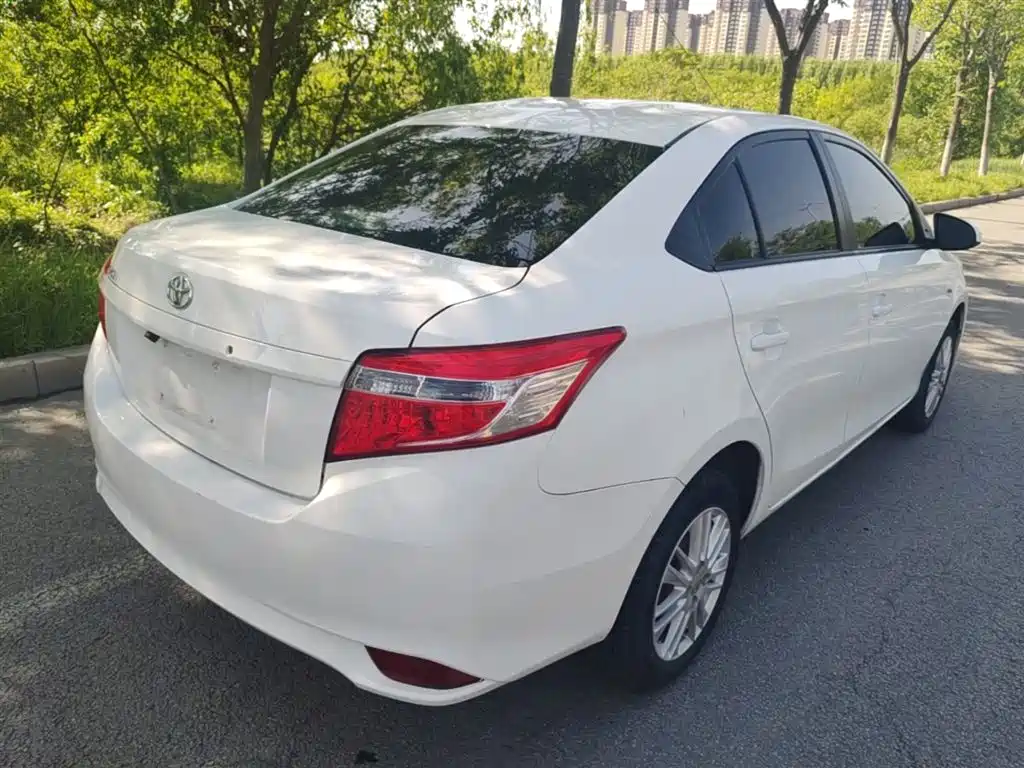Toyota Vios 2016 1.5L Automatic Zhi Zhen Xing Yao Edition фото 7