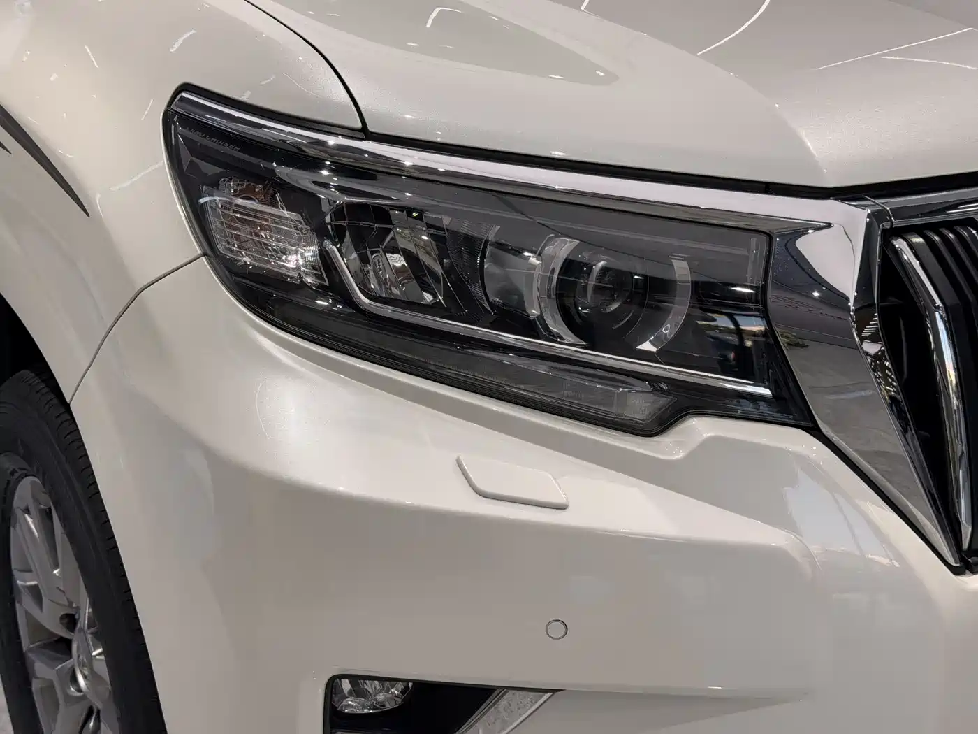 Toyota Prado 2018 3.5L Auto TX-L фото 5