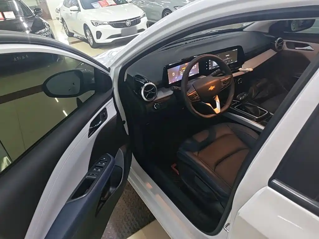 Chevrolet Monza 2024 2024 1.5L Dual-Clutch Delight Edition