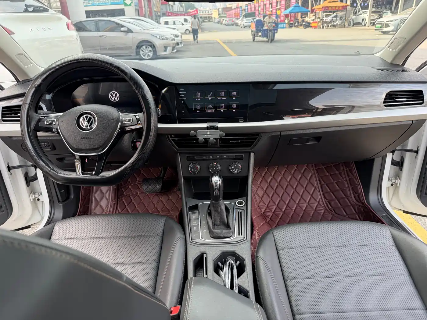 Volkswagen Lavida 2022 1.5L Auto Trend Edition фото 31