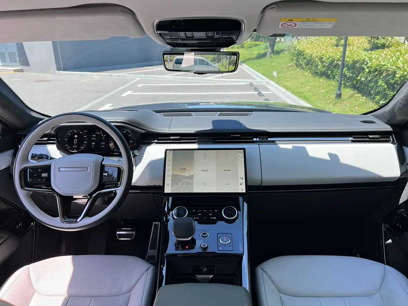 Land Rover Range Rover Sport 2023 400PS Launch Edition фото 17